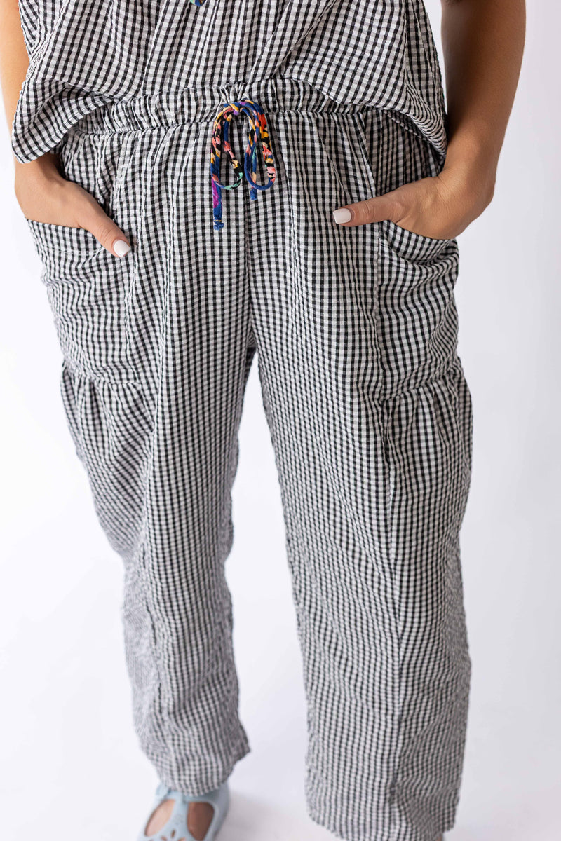 Weaving Color gingham relaxed pants with elastic waistband and multicolor drawstring detail