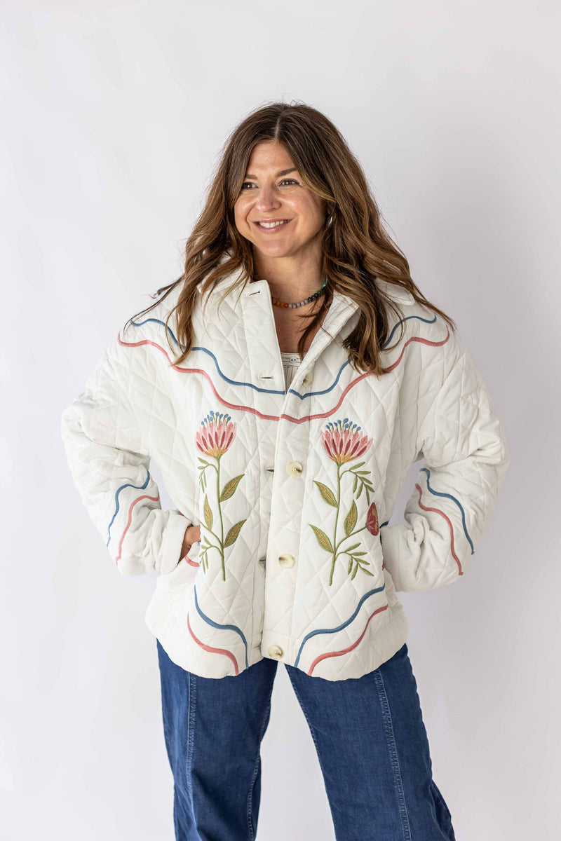 Weaving Color meadow bloom quilted jacket with floral embroidery and wavy lines on white fabric
